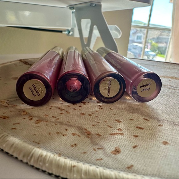 Set of 4 Stila Stay All Day Liquid Lipstick !!!!💄 - Picture 2 of 6